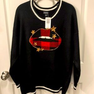 Torrid sweater NWT